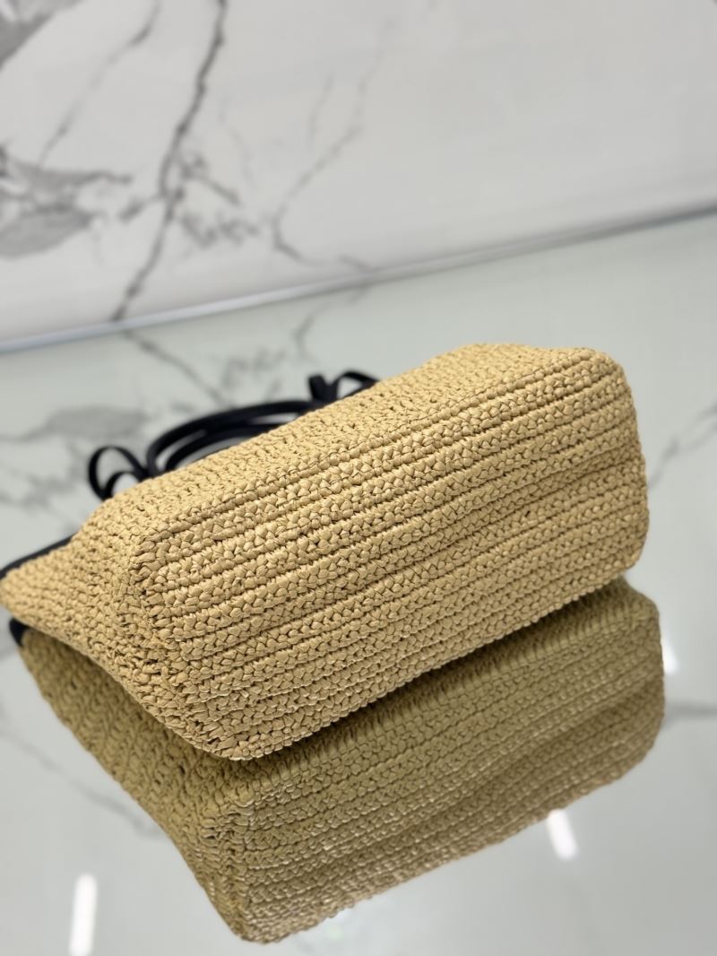 Pra*a tote bags